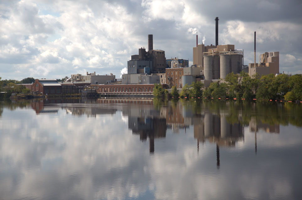 Domtar’s Nekoosa Mill Wins Corporate Water Award for Conservation Efforts